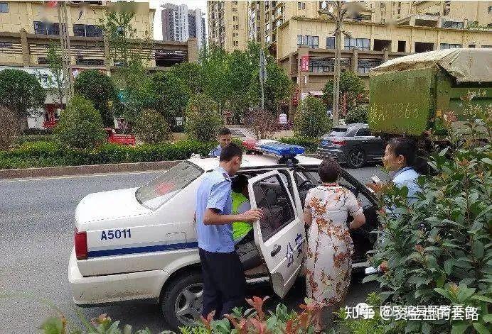 北京警方突袭天上人间等夜总会